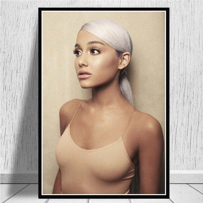 S0e2cd8bd105c4c399c16896c7a444b6ev - Ariana Grande Store