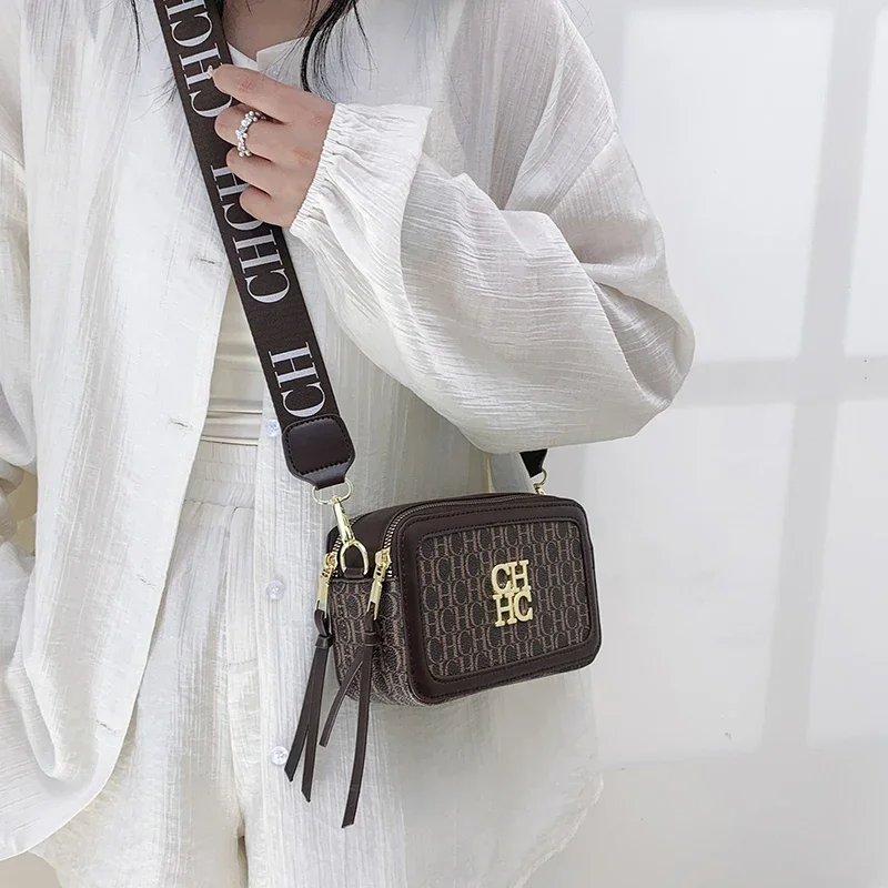 

Новинка 2024, женская сумка через плечо в стиле ретро, роскошные дизайнерские сумки с радужной камерой, женская сумка через плечо из искусственной кожи с металлической вышивкой орла