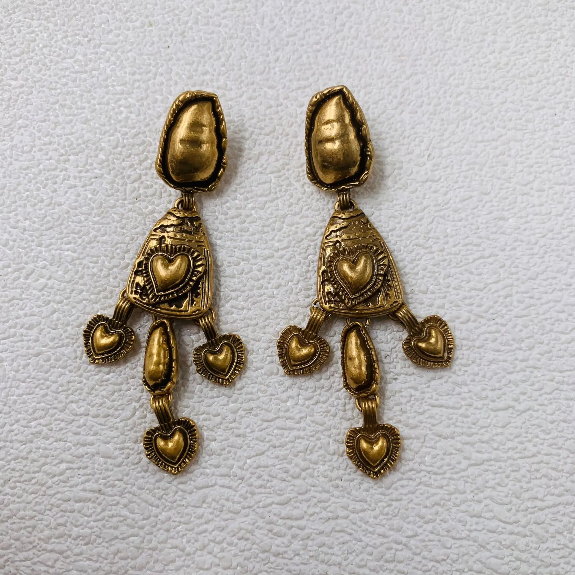 

Make old smart shoulder sweep earrings medieval vintage jewelry