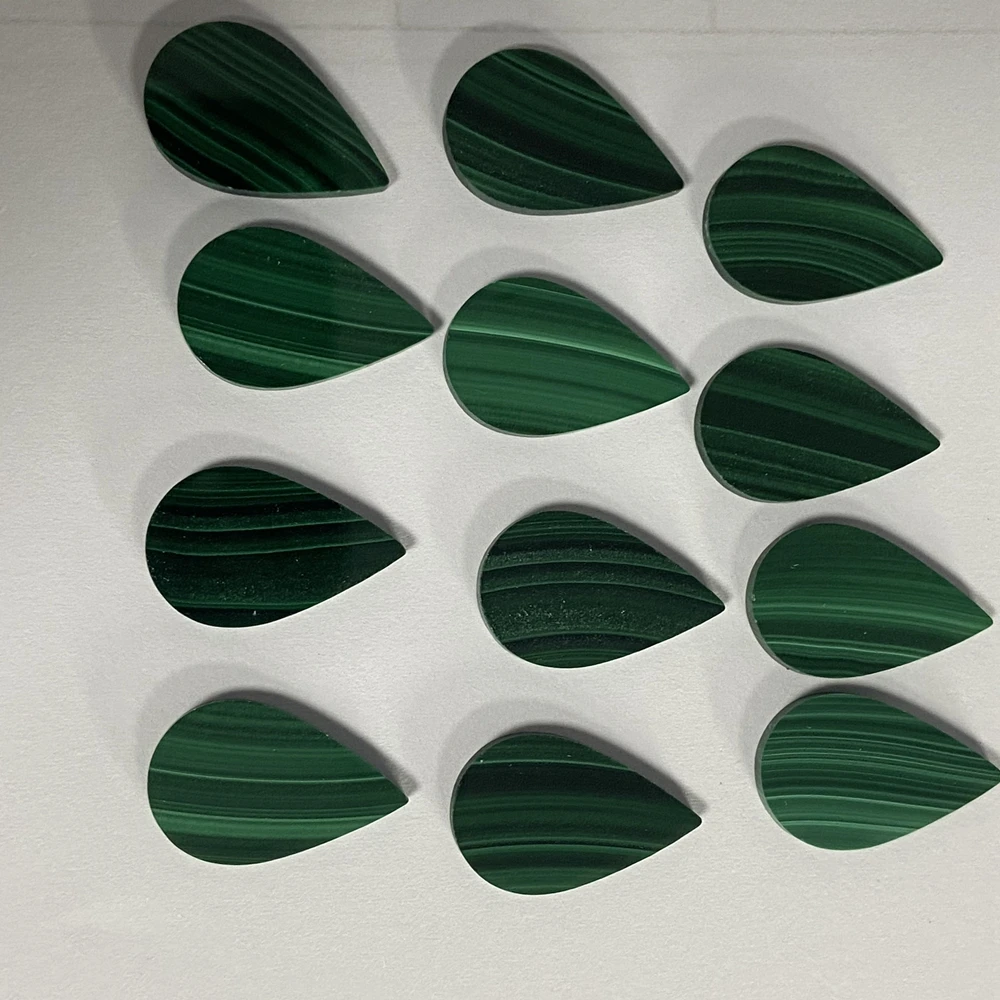50 Pieces 1 Bag Flat Pear Shape 18.5x11.5x2mm Natural Green Malachite Gemstone for Earring