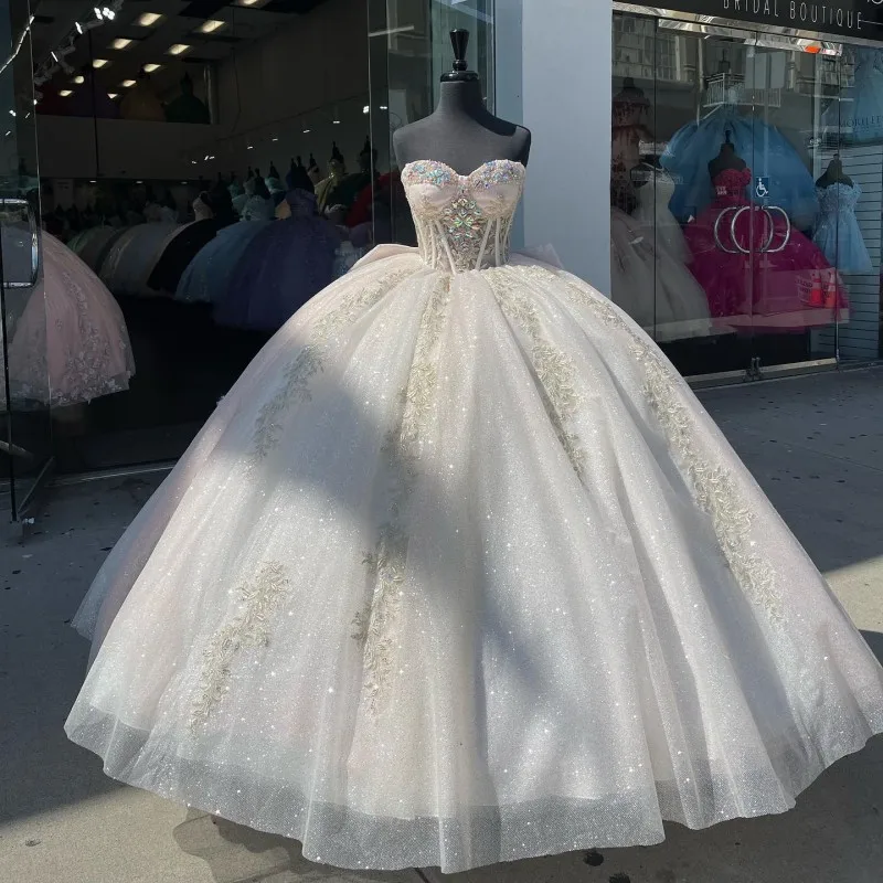 

Luxury Ivory Glittering Off-Shoulder Quinceanera Dresses Vestidos De 15 Anos Lace Crystal Birthday Party Ball Gown Corset