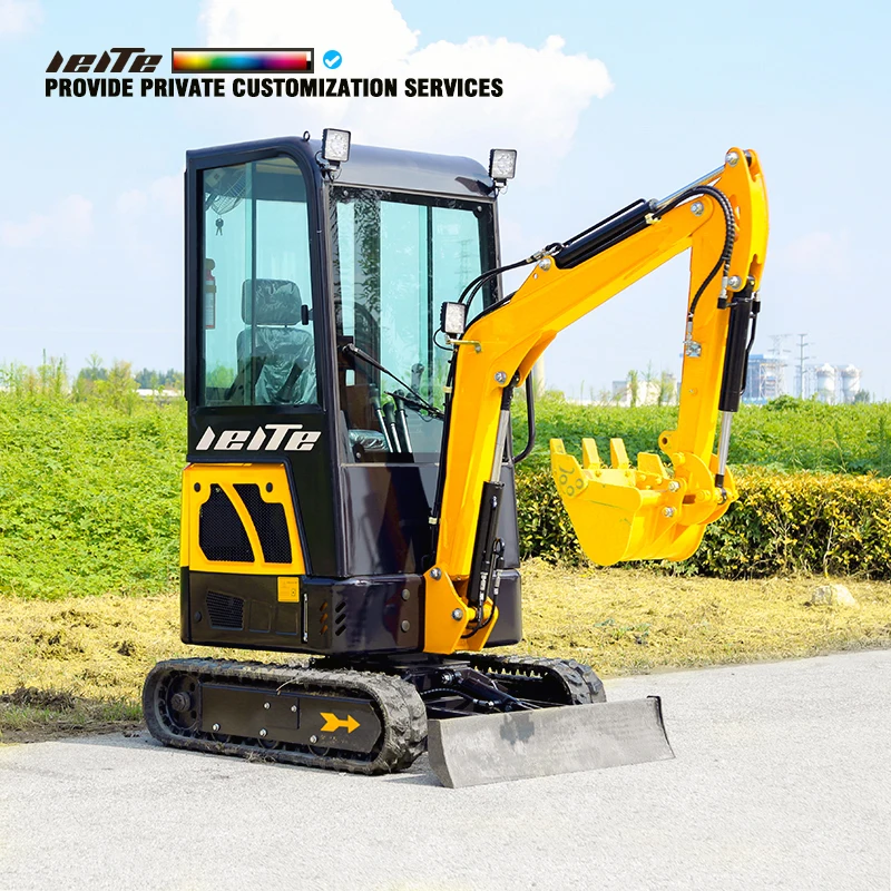 Epa 4 Euro 5 1.5Ton Mini Escavatore Chiuso Cabina Cingolato Idraulico 1Ton Piccolo Escavatore 1500Kg Kubota Motore Mini Bagger In Vendita