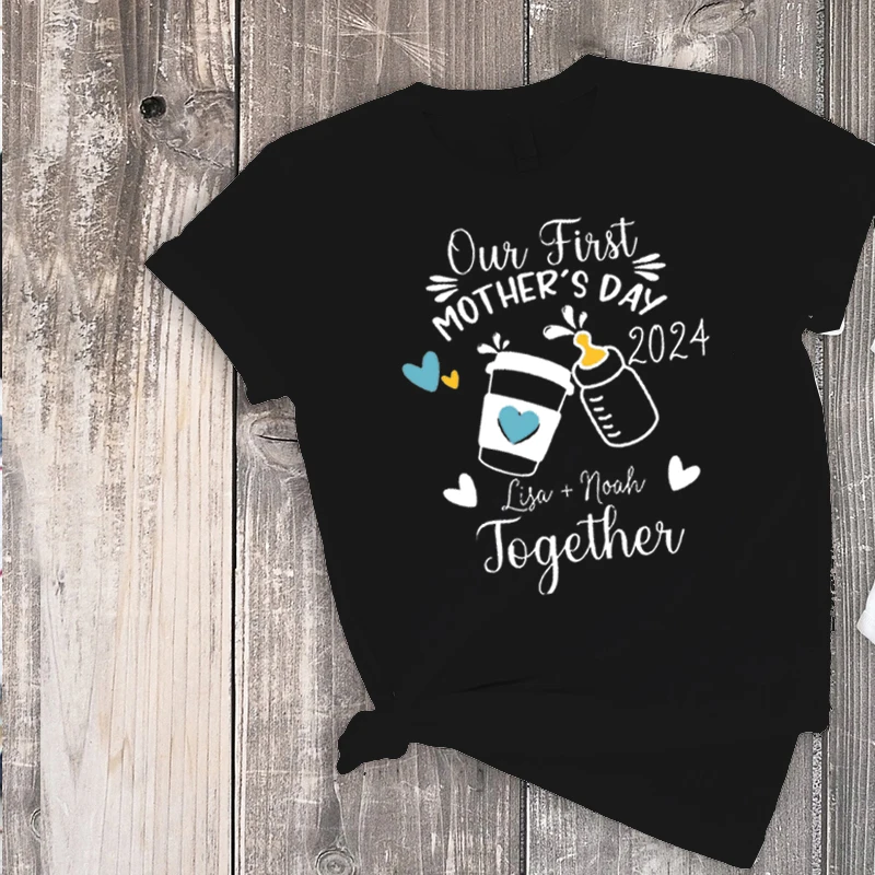 Onze Eerste Moederdag Shirt Gepersonaliseerde 2024 Shirt Voor Mama En Baby Cadeau Jongens Kleding Mama En Me Tee