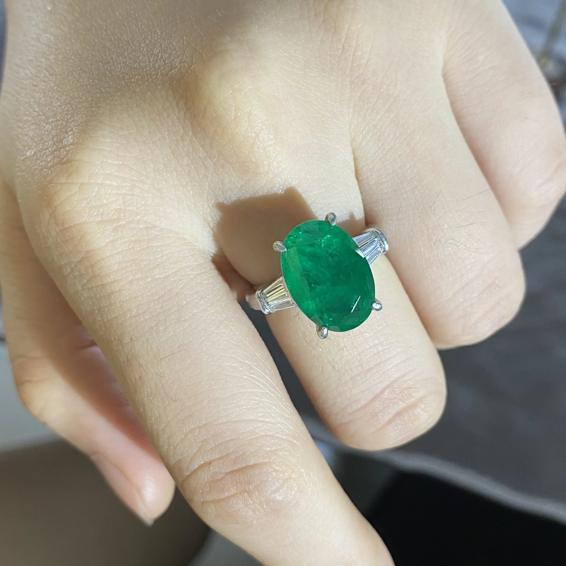 

Fashion Luxury Oval Rings for Women Bridal Wedding Bands Party Birthday Gift Wholesale bijoux R-255