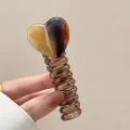 4 amber