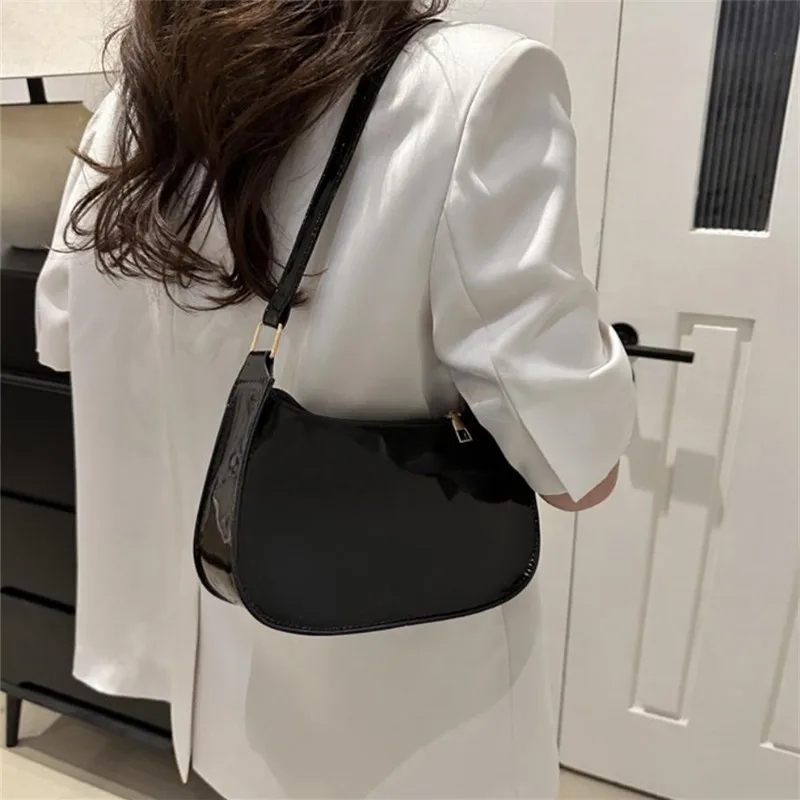 Stylish Solid Color Shoulder Bag, Mini Women'S Underarm Bag, Secure Zipper Wallet, Phone Pouch, Perfect Gift Choice, Fixed Strap