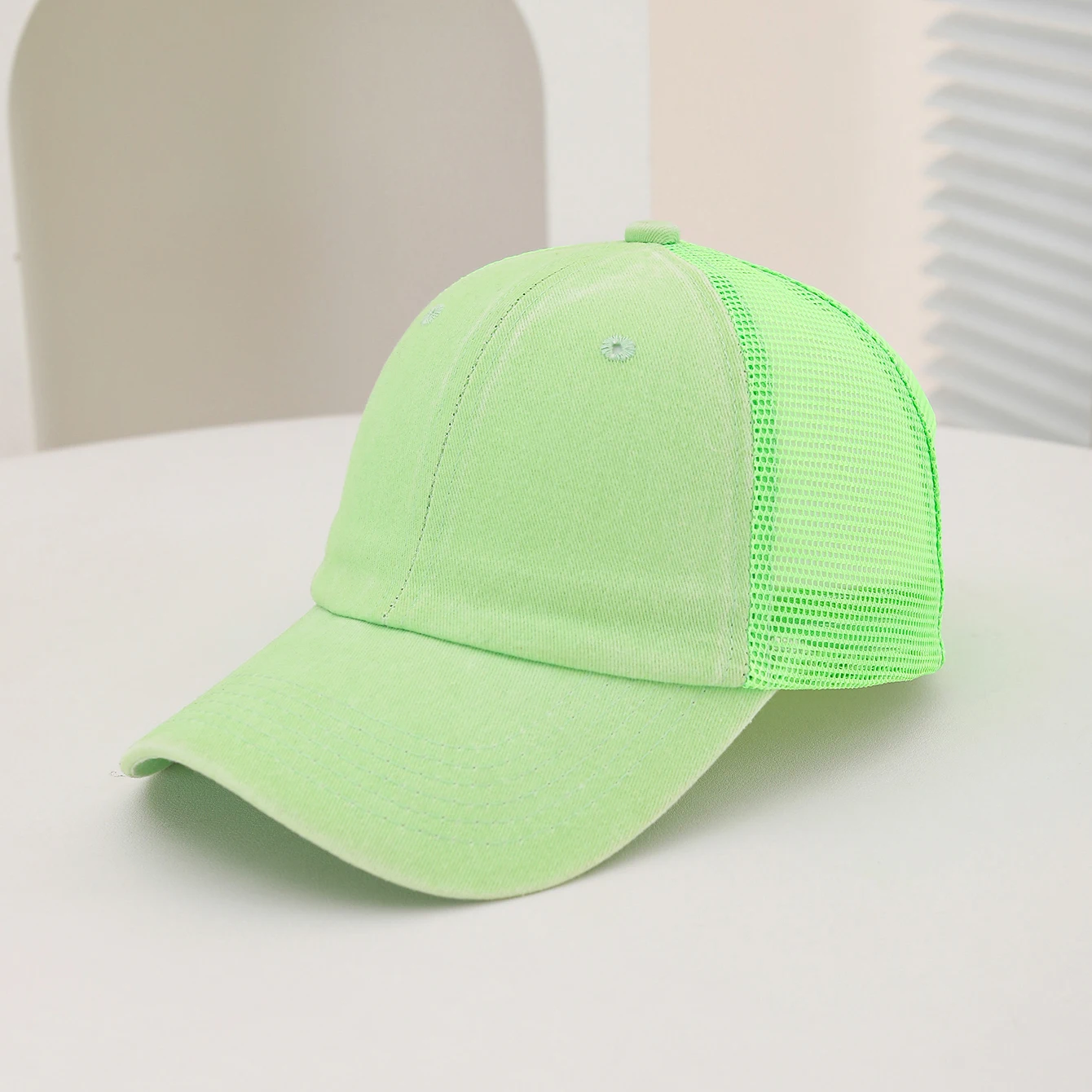 Lässige Wasserwäsche-Mesh-Baseballkappe, Verstellbare Baseballkappe mit Gebogenem Schirm, Sommerliche Schweißabsorbierende und Atmungsaktive Sonnenmütze – Detail 13