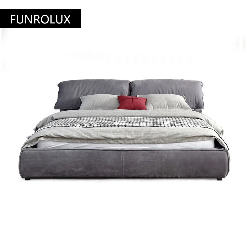 Modern minimalist fabric bed Italian minimalist light luxury master bedroom ins net red creative 1.8m wedding bed double
