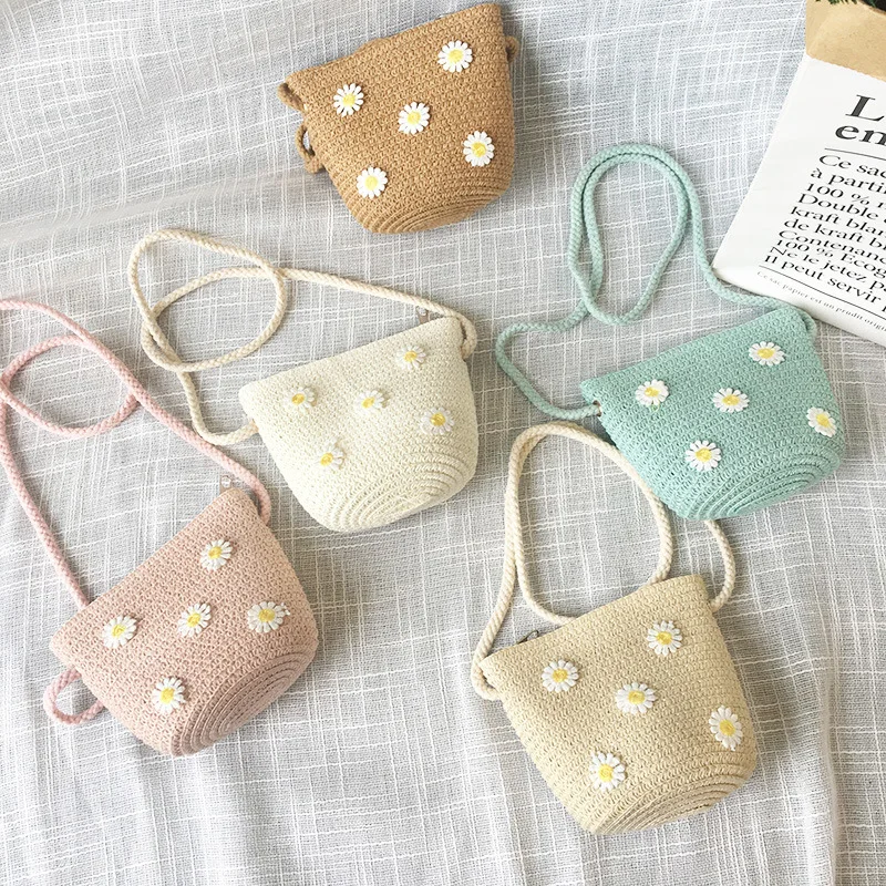 

2022 Cute Baby Girls Straw Shoulder Bags Summer Princess Girl Handbag Coin Bags Mini Children Beach Messenger Bags Cherry Bag