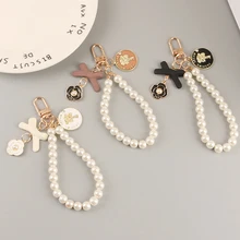 

Creative Imitation Pearl Chain Keyring Bag Accessories Pendants Pearl Bowknot Keychain Pendants Bow Flower Keychain Pendant