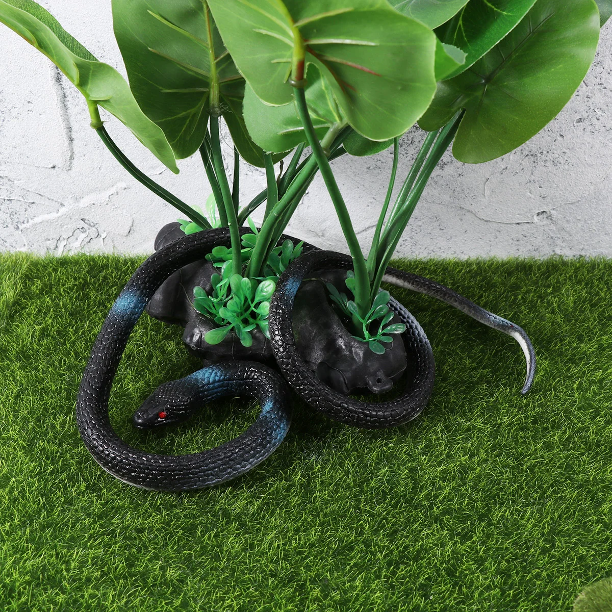 

Fake Rubber Snake Snake Figurine Plastic Fake Snake Props Rubber Snake Fake Snake Figure Lifelike Rubber Snake