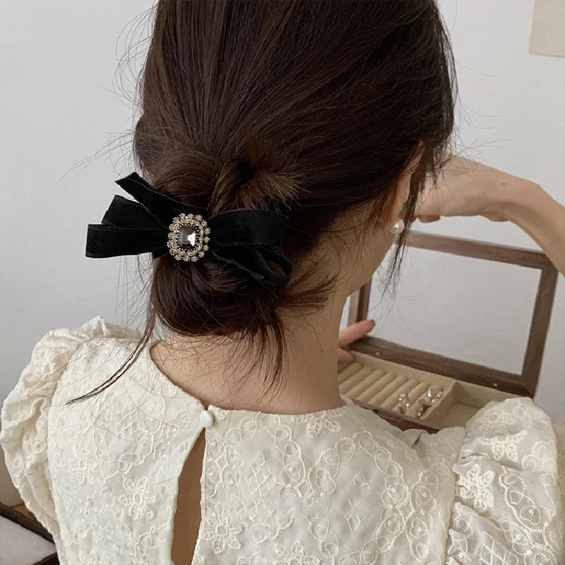 Korean Version of Retro Rhinestone Velvet Bow Hairpin Hair Rope New Elegant Black Tweed Camellia Bow Hairpin for Women Girls