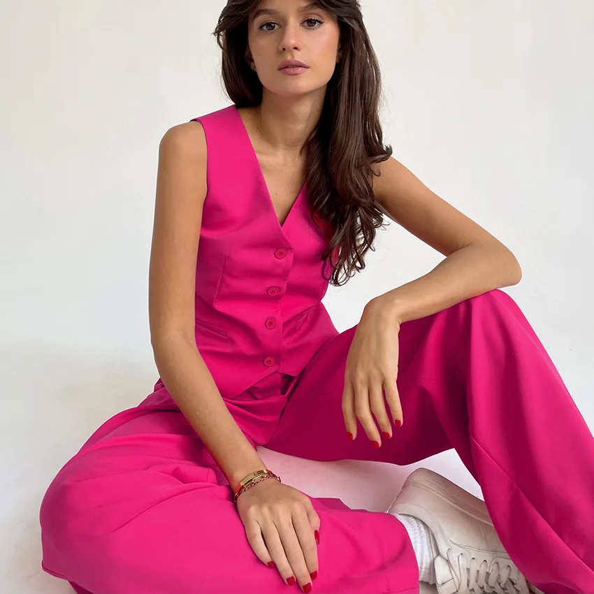 

Новинка 2024 г., Высококачественная майка без рукавов и брюки, повседневный Модный комплект из двух предметов