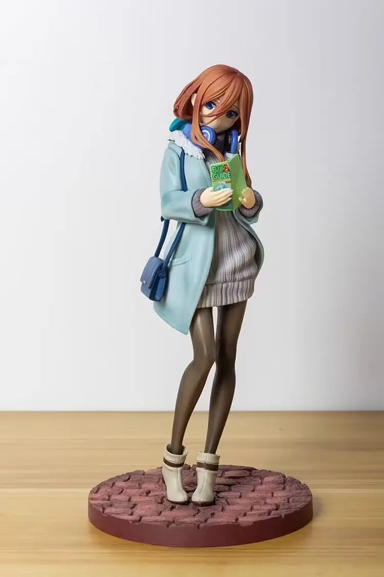 

27CM Anime The Quintessential Quintuplets Figures School Uniform Standing Static Collection PVC Toy