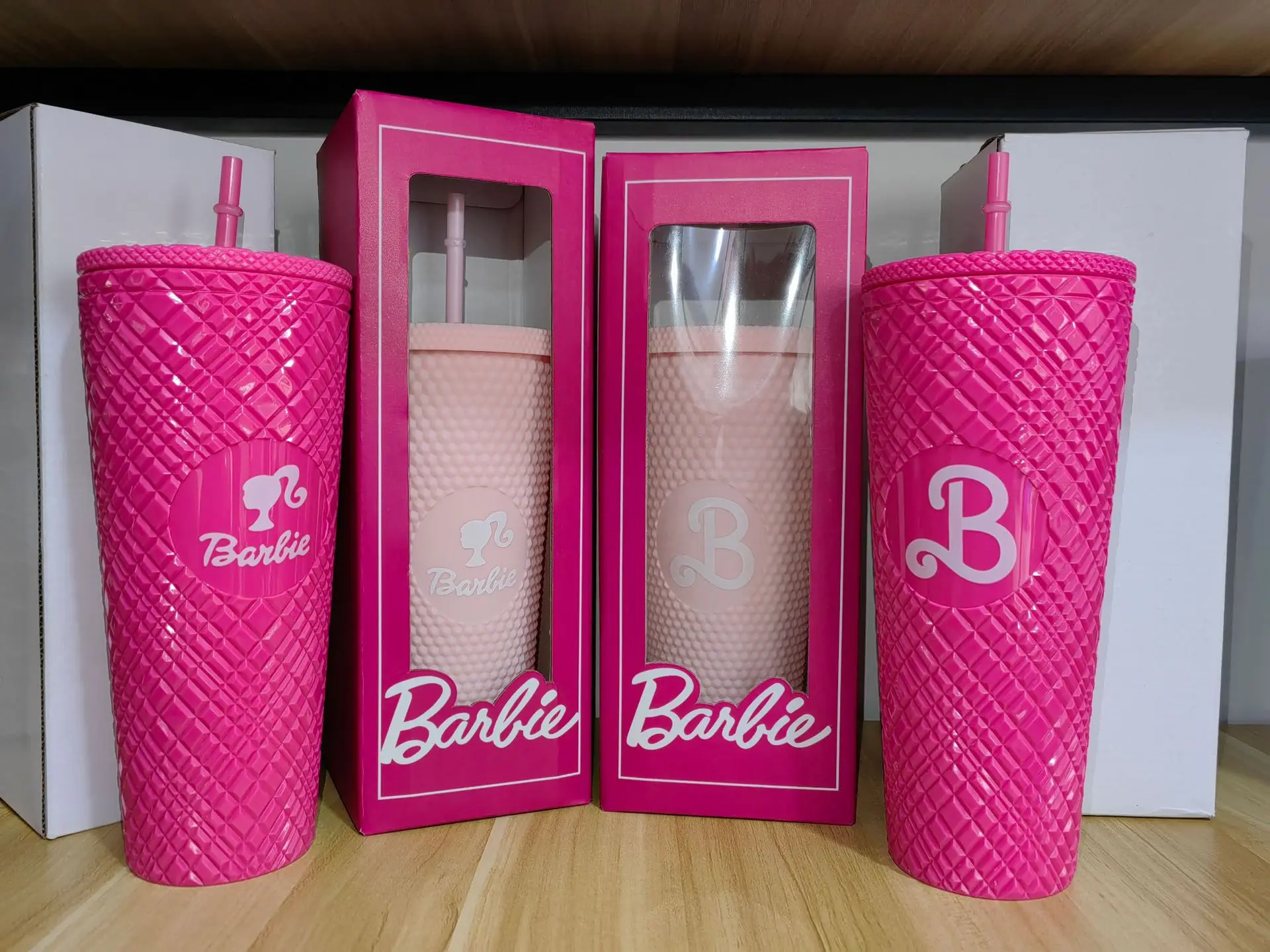 2024 New Barbie Pink Plastic Straw Mug Tumbler