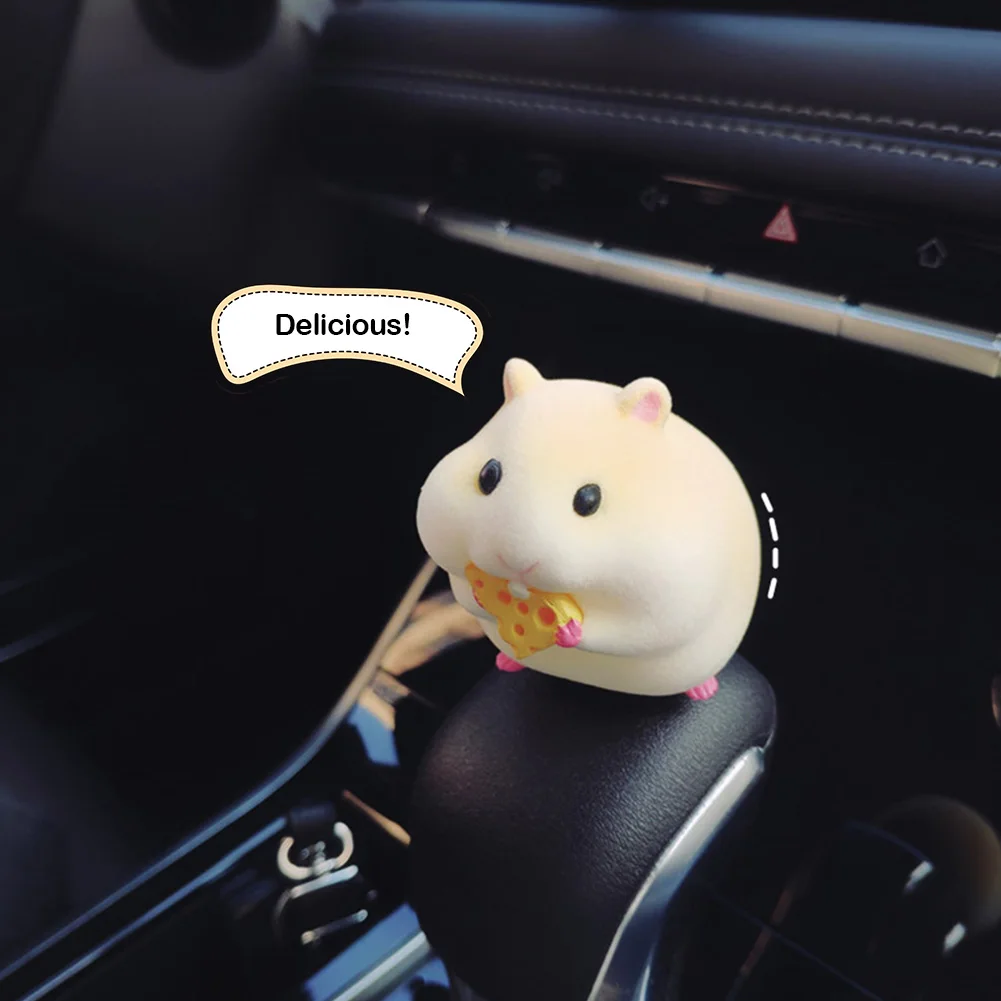 Nette Anime Stehlen Hamster Auto Innen Dekoration Gourmet Hamster Figuren  Auto-Dashboard Dekoration Für Auto Zubehör Frau - AliExpress