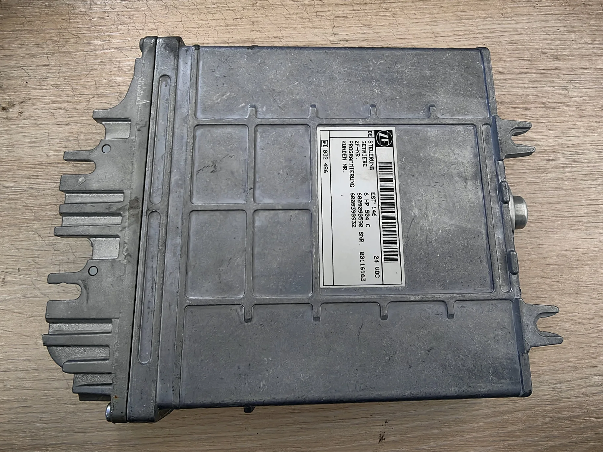 ZF Automatic Transmission Module ZF 6009 390 001/6009 090 590/ 6009 390 932 Model Hot-selling product