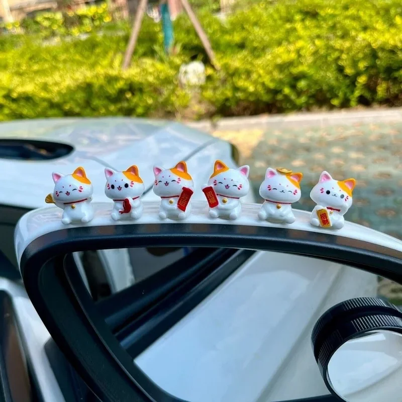 6pcs 인형 미니어처 귀여운 행운의 고양이 마이크로 풍경 공예 장식품 홈 장식 동물 자동차 장식 룸 액세서리