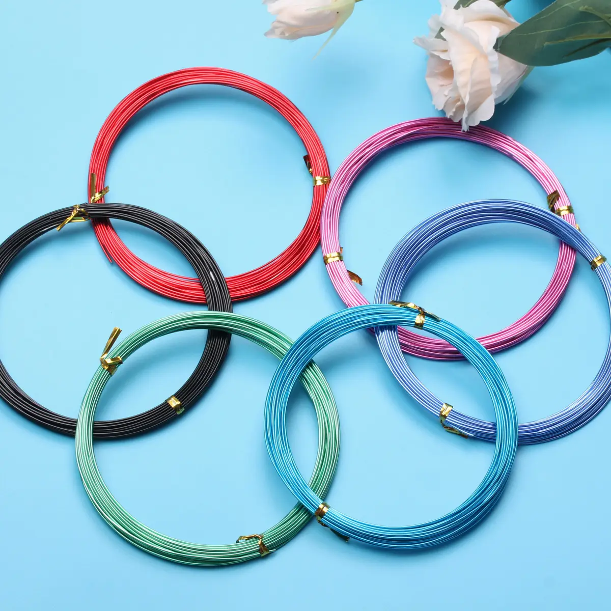 

Высококачественная многоцветная алюминиевая проволока с цветочной оплеткой, 1/1,5/2/2,5 мм/3/5/10 м