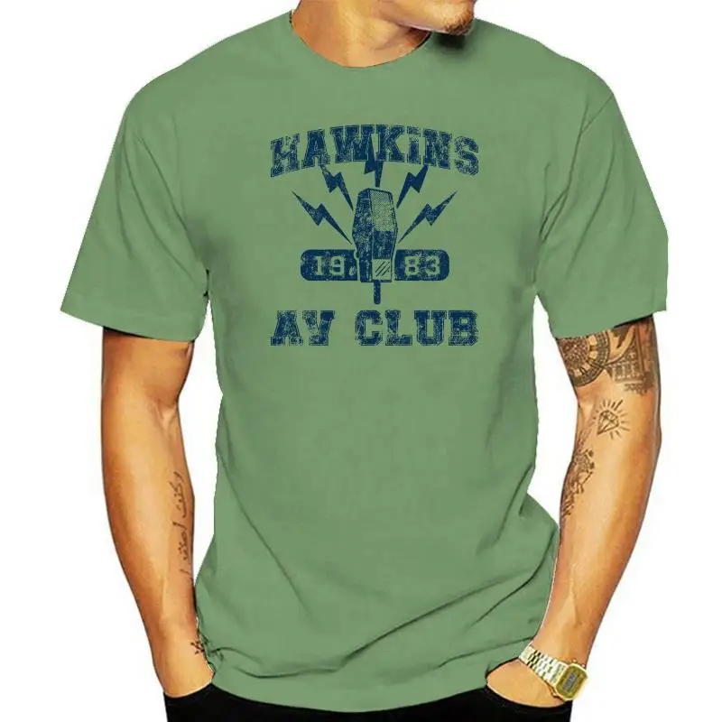 thumbnail image 1 of Camiseta de la serie de televisión de los años 80 de la escuela secundaria Hawkins Av Club - Stranger Of Things, camisetas geniales para hombre, 1 of 5