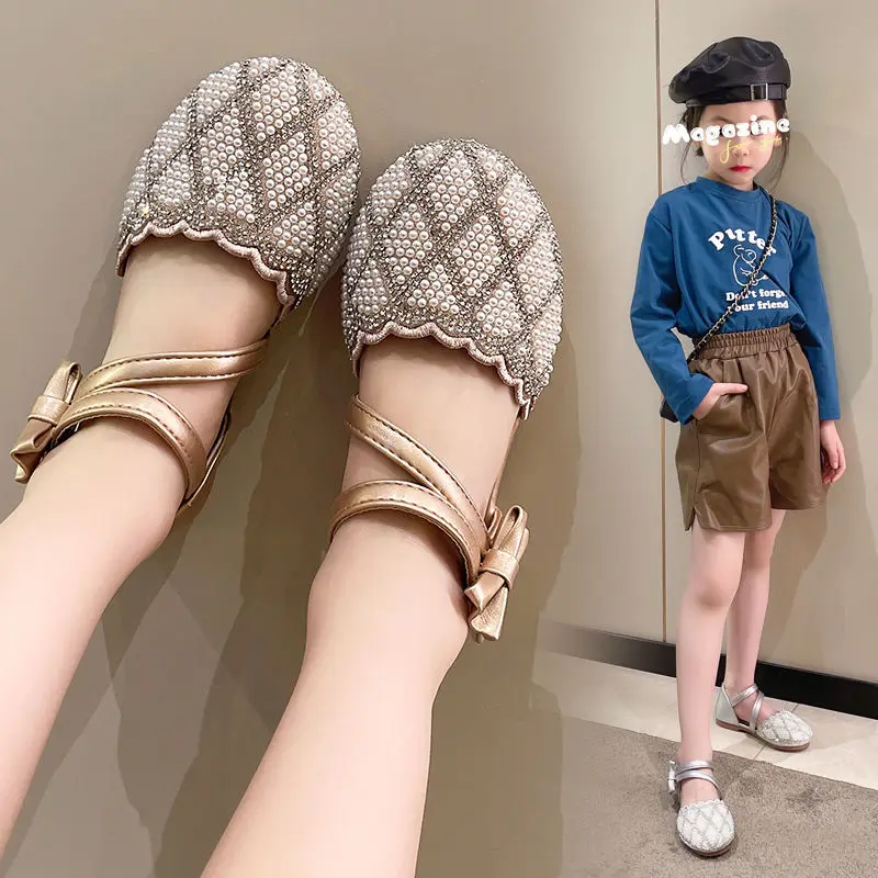 

Girls Shoes Spring/Summer Pearl Rhinestone Girls Korean Princess Shoes Performance Shoes Soft Sole Non-Slip Children's Sandals