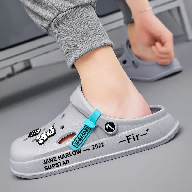 Kinder-Sandalen Sommer Casual Clogs für Kinder Dicke & Weiche Sohle Strandschuhe Jungen Mädchen Geschlossene Zehenpartie Modische Hausschuhe 2026 Neu – Detail 18