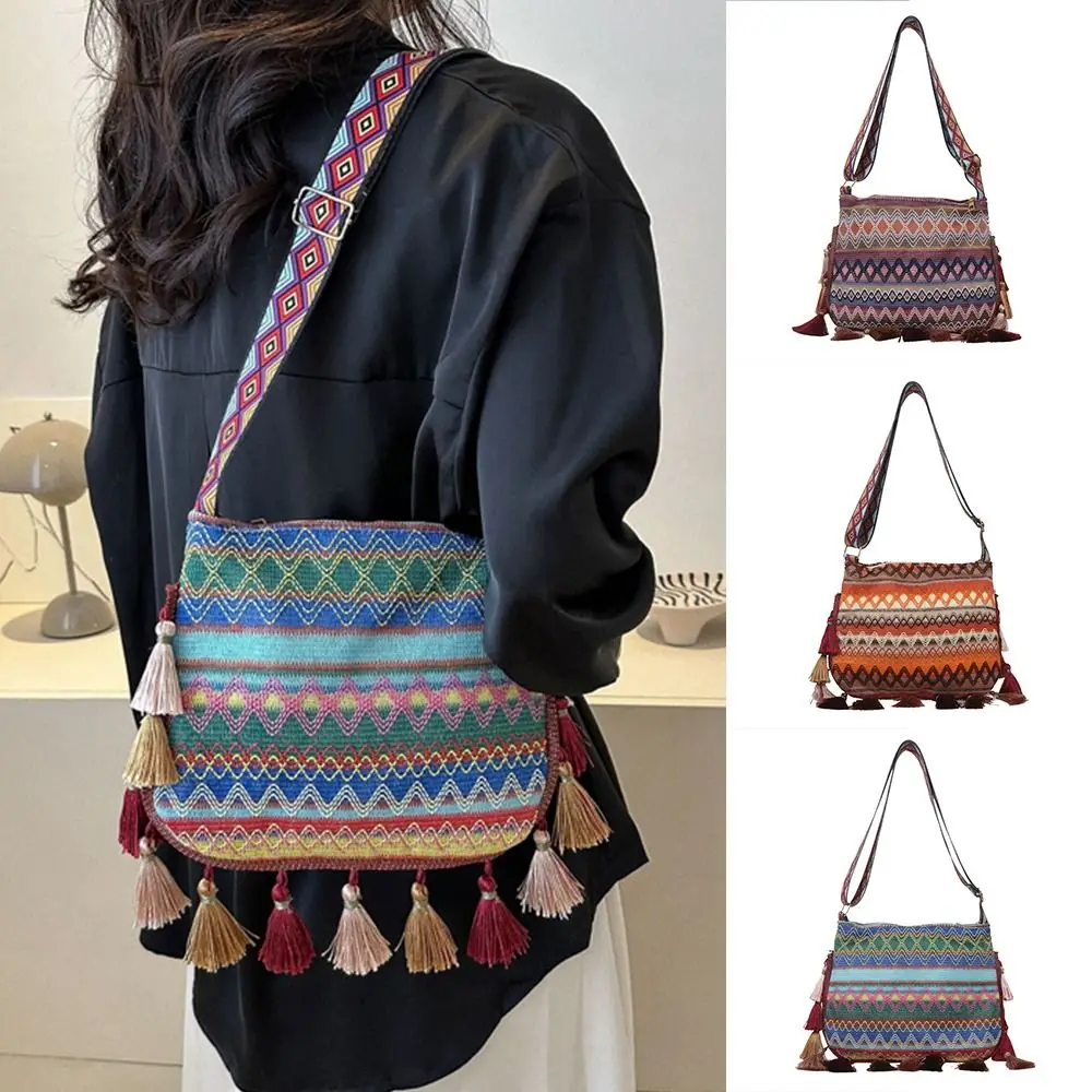 

Large Capacity Ethnic Style Crossbody Bags Tassel Messenger Bag Bohemian Shoulder Bag Geometric Handbag Fringe Shoulder Bag