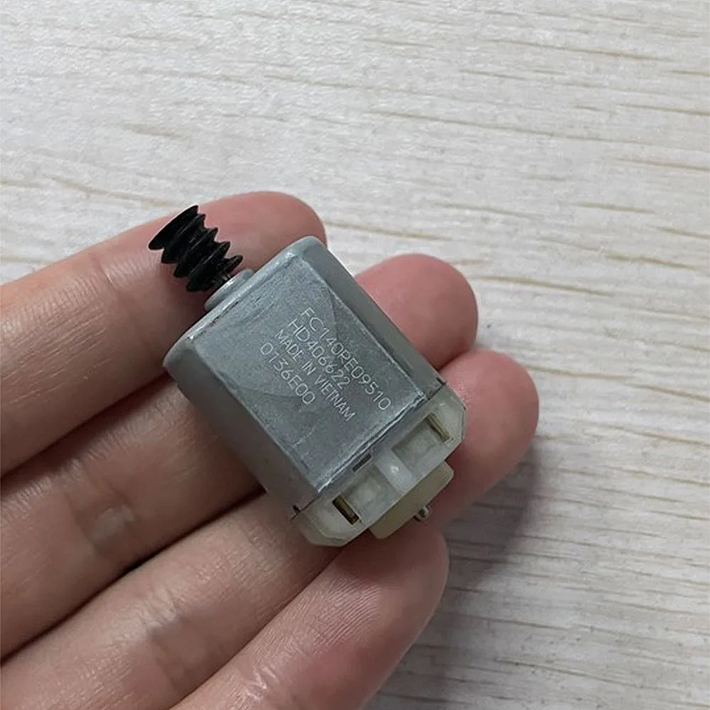 

For Benz SL500 1999-2004 SL55 AMG 2003 SL600 1999-2002 2004 FC140RE09510 Genuine Wing Mirror LH Right Adjustment Motor Assembly