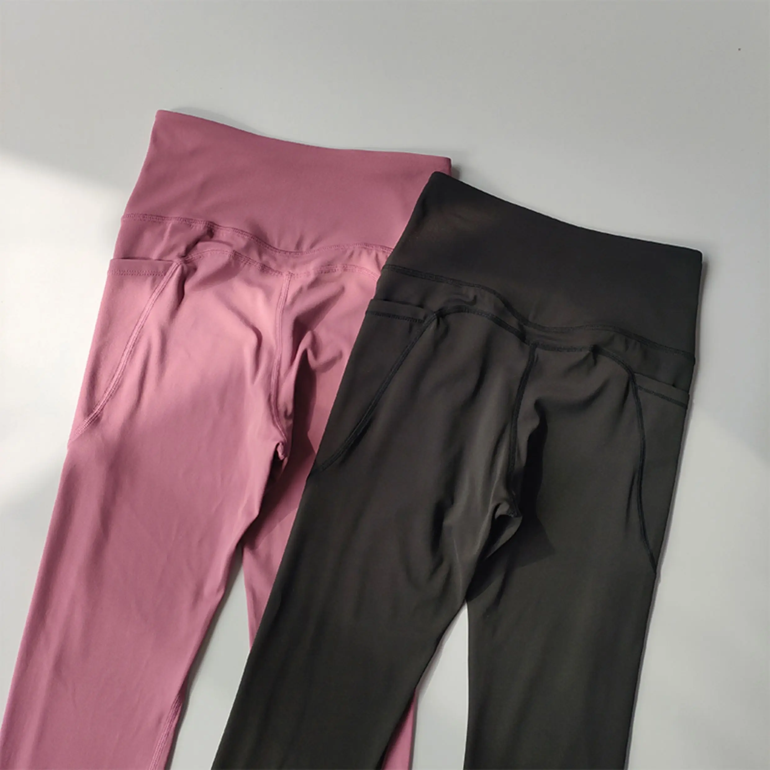 Women's Yoga Pants With Pockets High Waist Stretch Leggings Sweatpants Nake-Feeling Sports Leggings Yoga Leggings Workout Pants 4