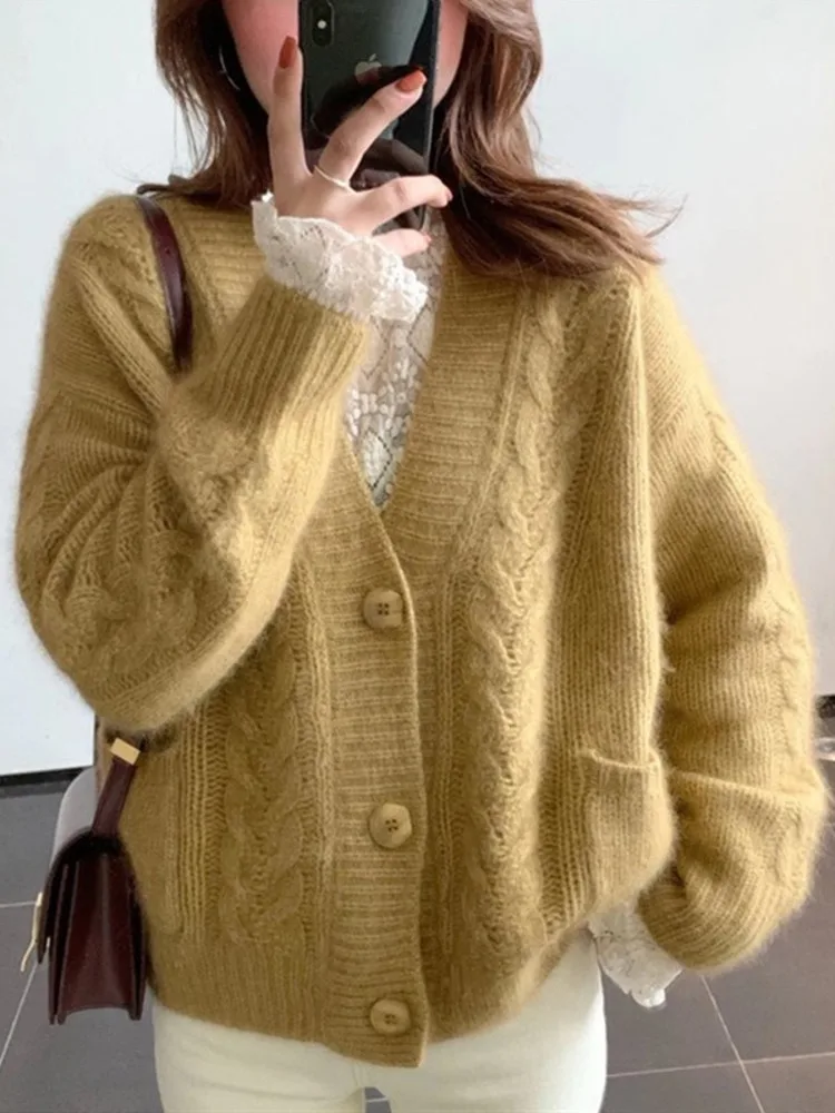 

Knitted cardigan coat women's autumn and winter 2022 new Korean version loose, slouchy, versatile and fashionable sweater trend