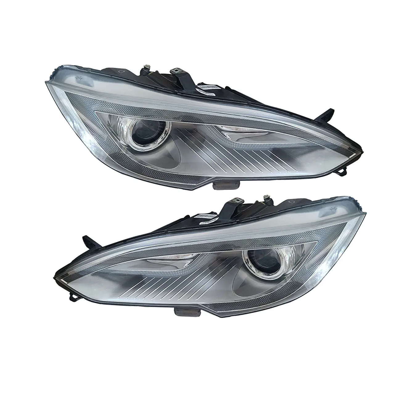 

For Tesla Model S Hernia Headlamp Assembly 101222400C 600591000C 101222700C 600591100C Before April 2016