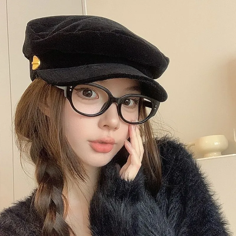 

New Autumn and Winter Black Velvet Versatile Temperament Flat Top Hat Women's Retro British Beret Cap Fashion Lady Navy Hats