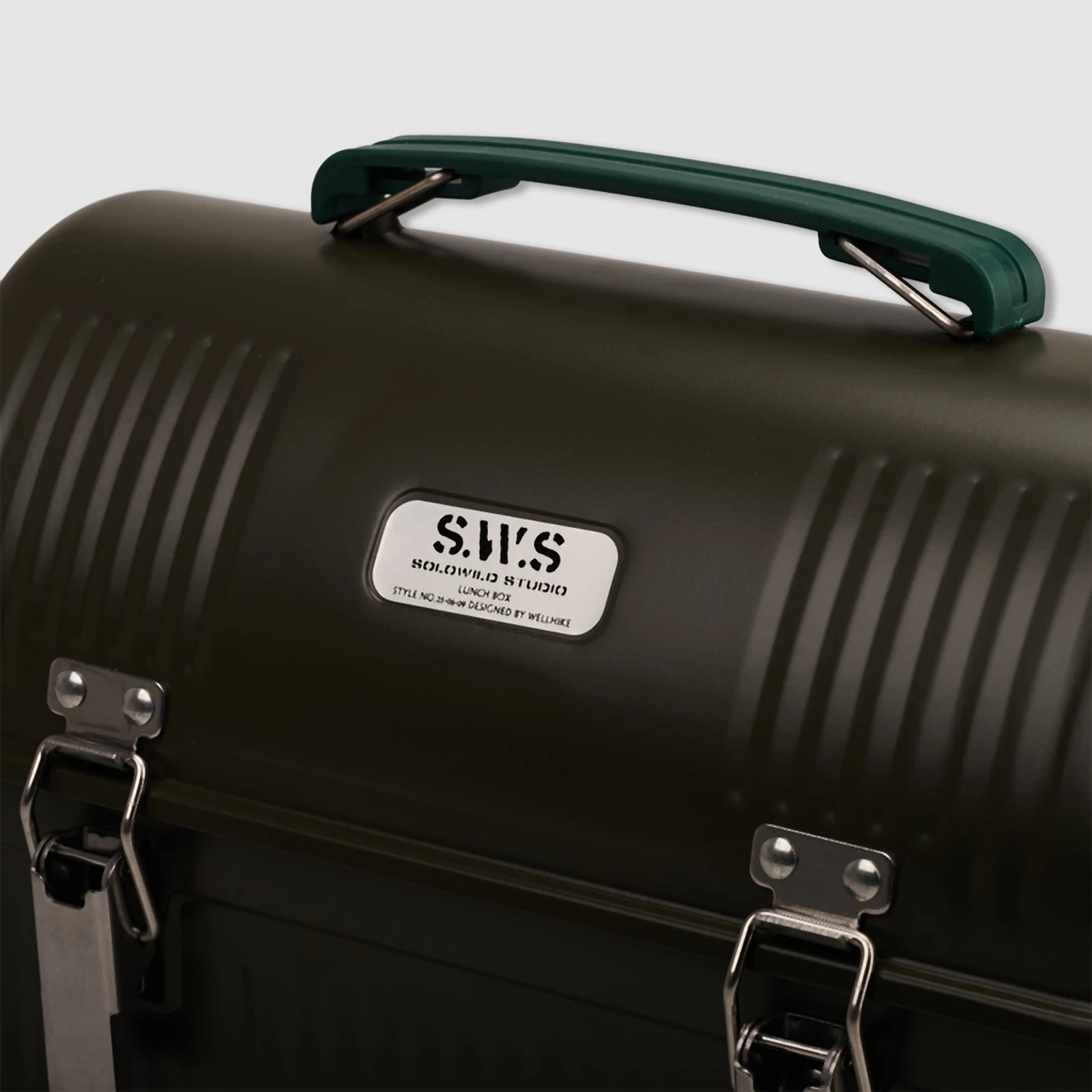 9.5L Vintage Metal Lunch Box with Handle and Latch Camping Fishing Coffee Tea Food Storage Box Outdoor Camping Tool Case