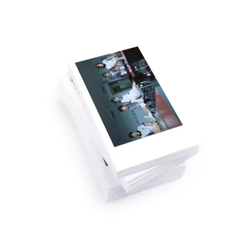 

100PC Korean TXT SOOBIN YEONJUN BEOMGYU TAEHYUN HUENINGKAI Magaizne Cover HD Poster Lomo Cards Pai Li De Meal Bus Card Stickers
