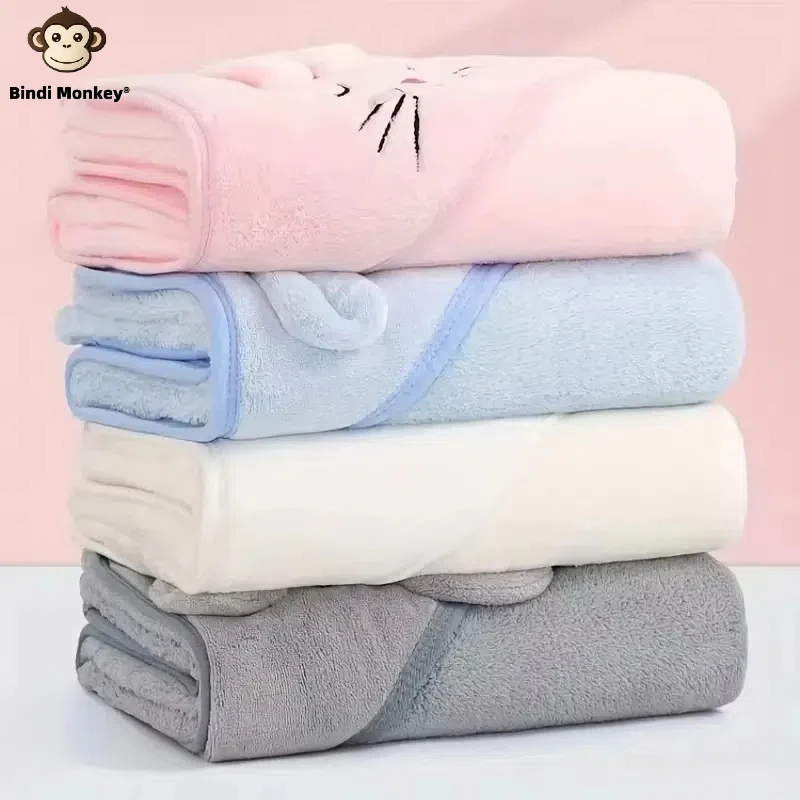 Animal Baby Coral Velvet Bathrobe Quick Absorbent Soft Hooded Warm Sleeping Robe Darling Cuddle Bath for Many Scenes