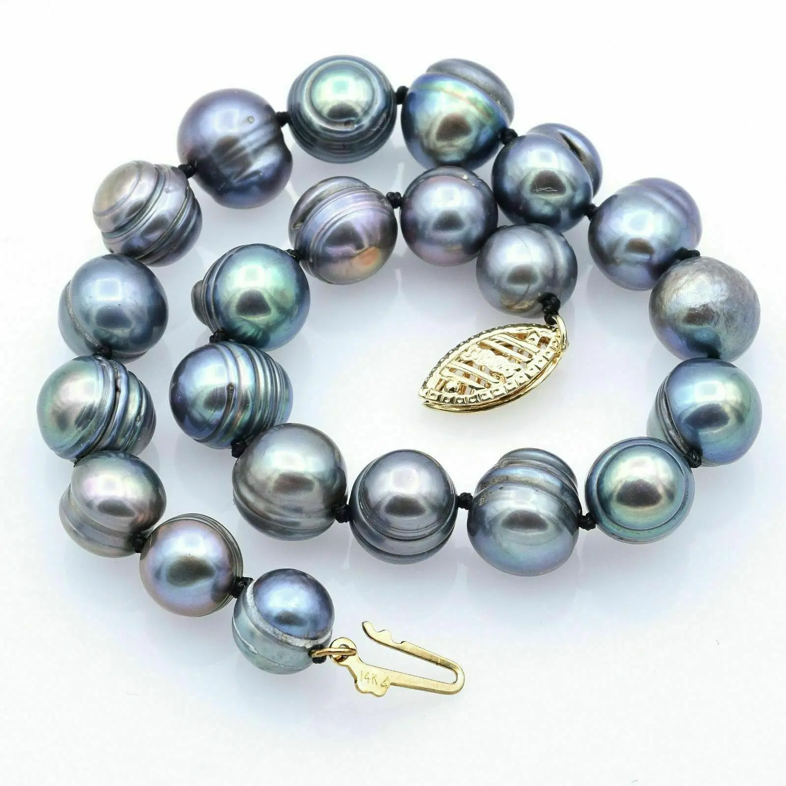 

Large AAA+ 11-12mm South China Sea Authentic Black Baroque Pearl Bracelet 7.5-8-inch 14K Gold
