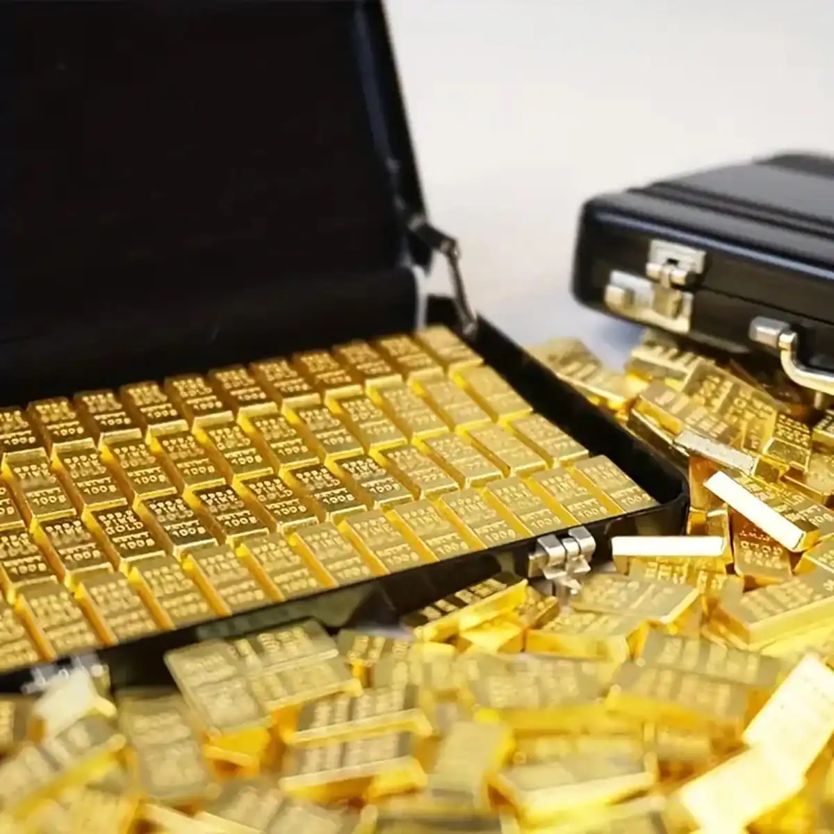 Mini Gold Bar Replica 24K Gold-Plated Alloy Collectible Decorative Display Model for Home/Office Investment Prop Gift