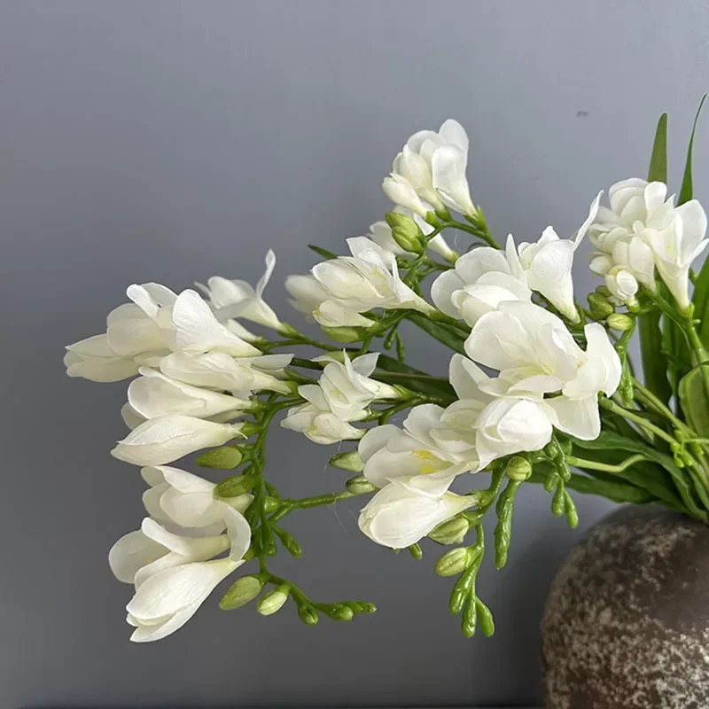 Description Picture 5 of item4pcs/lot Simulation Freesia Branches Silk Fake Flowers Festival Party Decoration Pink Fragrant Snow Orchid Artificial Flower