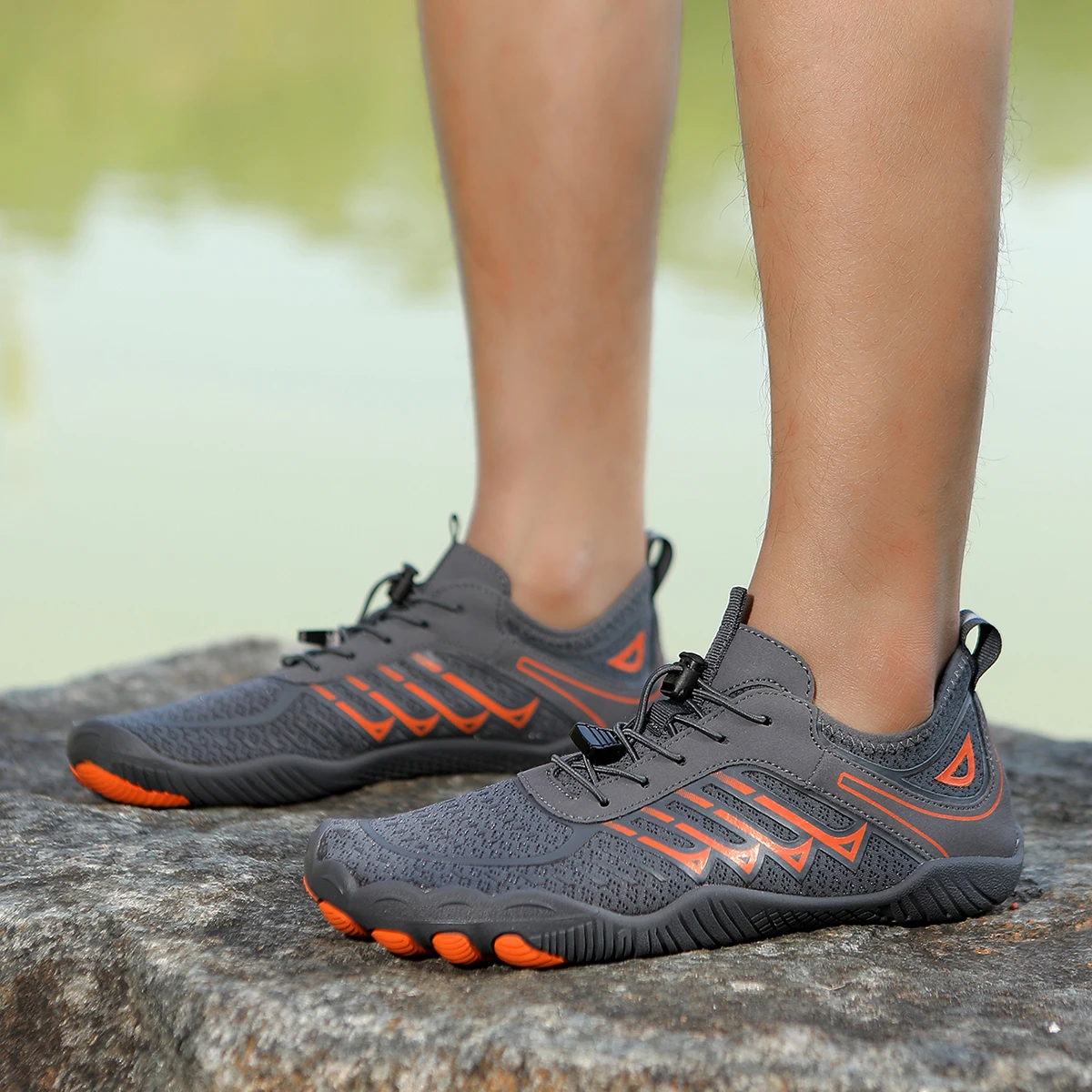 New Quick-Dry Aqua Shoes Couple Summer Beach Anti-Slip Aqua Shoes Swimming Wading Breathable Creek Tracing