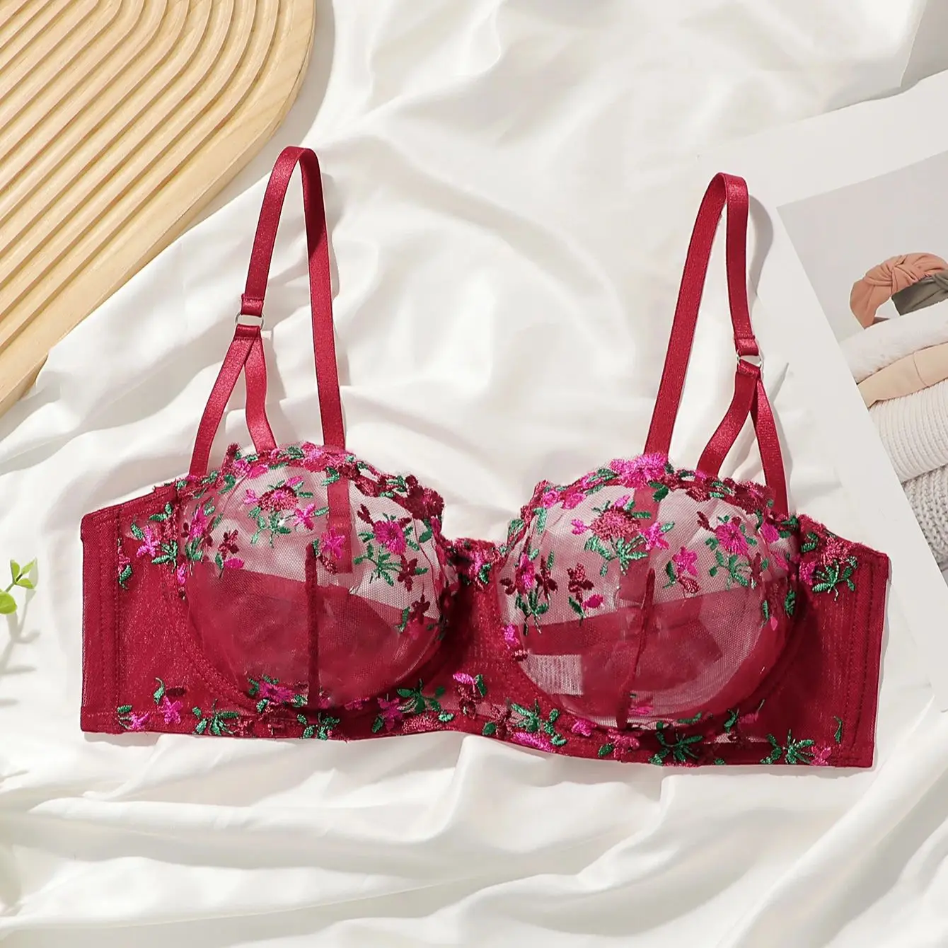 Women's Wine Red Lace Bra Sexy Push Up Plunge Underwire Bralette Comfortable Demi Cup Daily Lingerie Elegant Romantic Underwear