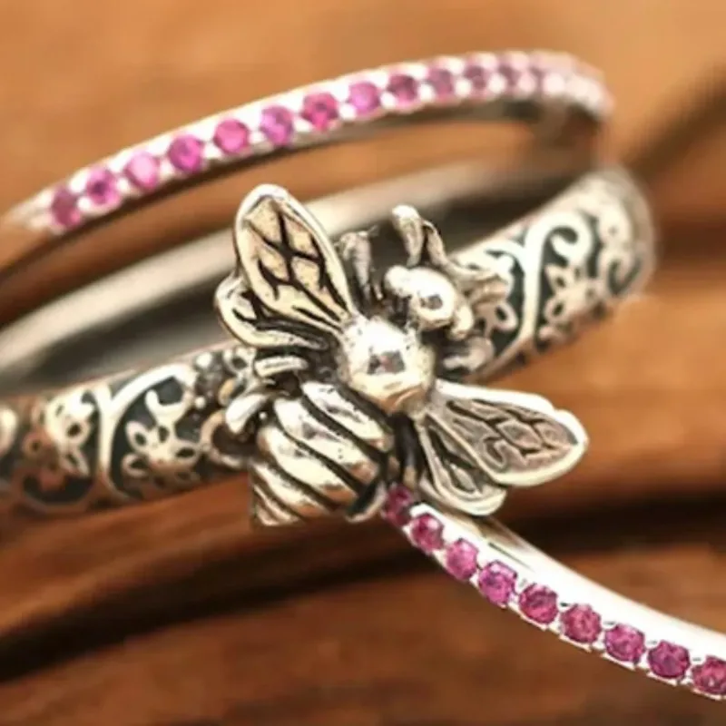 Creative Retro Insect Bee Shaped Sparkling Crystal Stone Ring Woomen Vintage Ring Jewelry Anillos De Acero Inoxidable Para Mujer