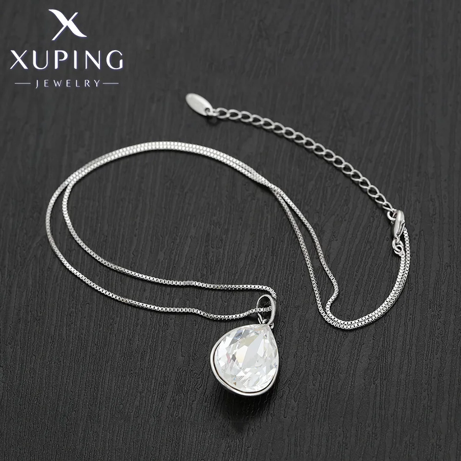 Xuping Jewelry Fashion Charm Platinum Color Earring and Necklace Water Drop Shaped Crystal Jewelry Set for Women Gift A00300922