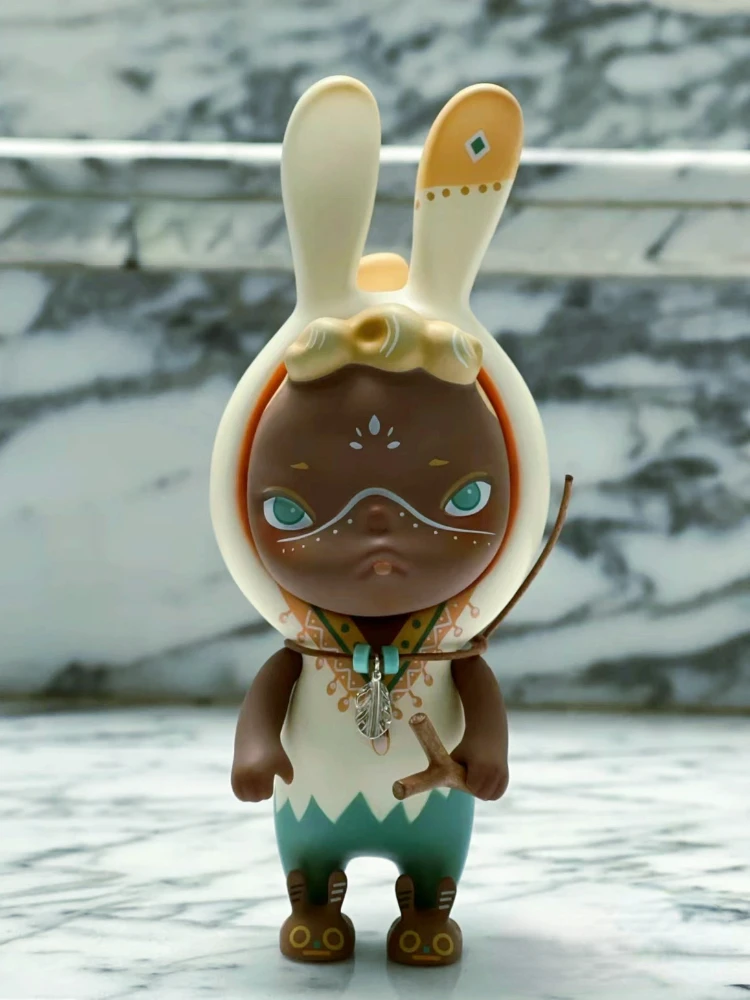Sooya Ban African Chief Tan Skin Figure Bunny Ear Slingshot Hand 