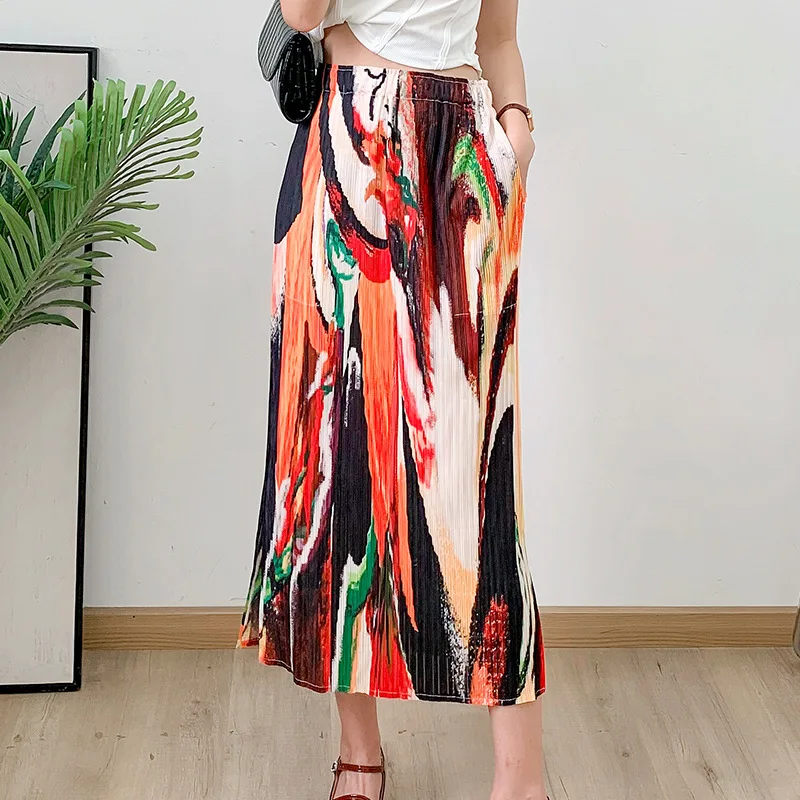 

COZOK Vintage Style Printed Casual Women's Skirt Pleated High Waist Loose Temperament Summer 2024 New Midiskirts WT6276