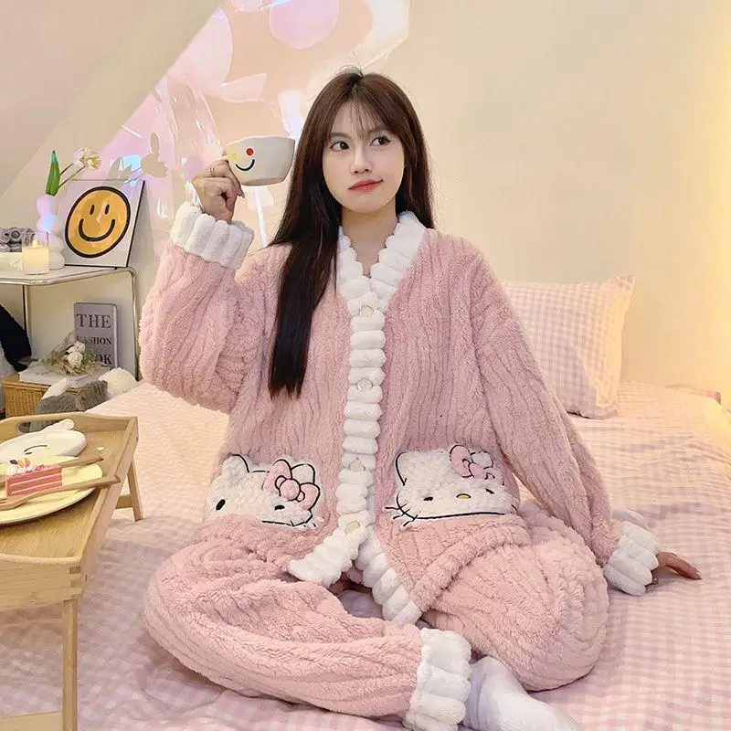 

Kawaii Sanrioed Kuromi Cinnamoroll My Melody Women's Nightgown for Home Wear Anime Winter Thickened Velvet Warm Home Clothes Set