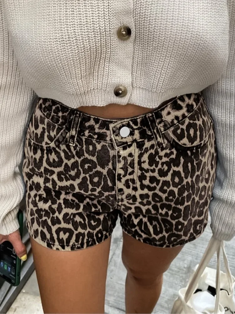 Leopard Print Low Waist Sexy Shorts Women\'s Fashion Loose Zipper Shorts 2024 Spring and Summer Chic Women\'s High Street Wear