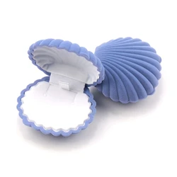 Elegant Velvet Shell Jewelry Box - Luxury Display Gift Holder for Rings, Earrings, and Bracelets (Blue)