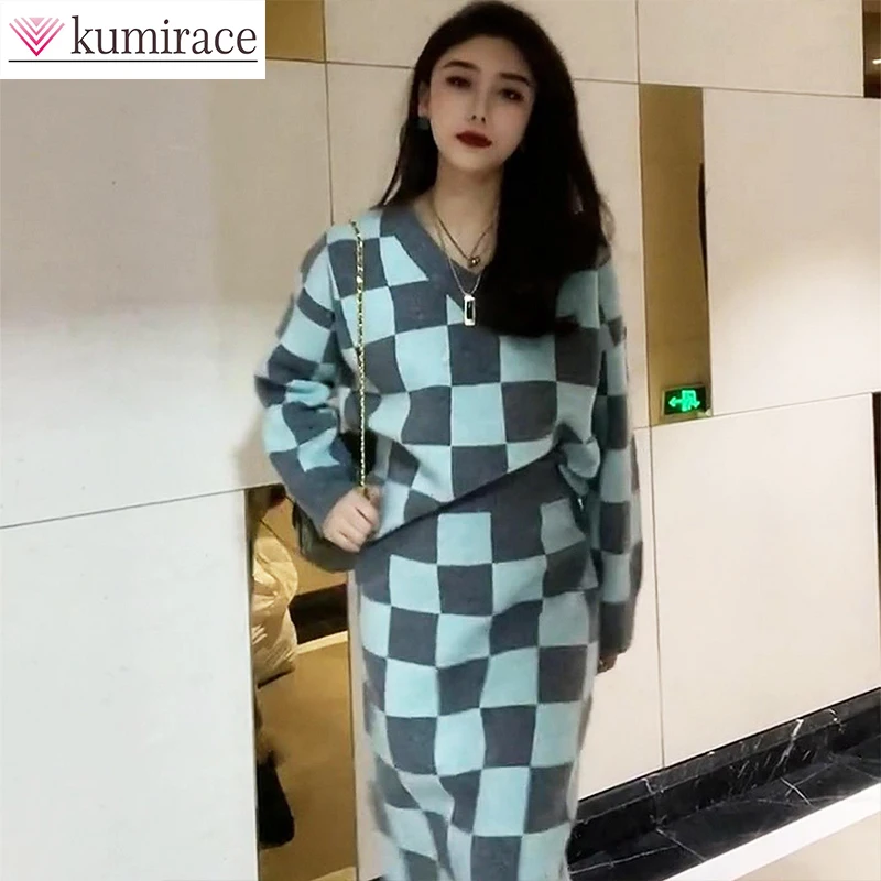 Autumn and Winter Checkerboard Sweater Set Korean Version New V-neck Sweater Top High Waist Skirt Knitted Two-piece Skirt Set checkerboard plaid sweater men s autumn and winter korean trendy warm sweater loose couple pullover knitwear clothing oversized