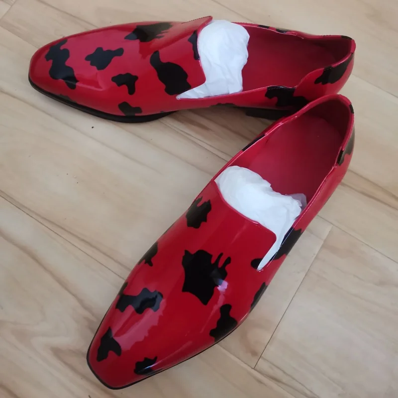 Loafers de couro de patente vermelho loubuten brilhando sapatos de vestido dos homens apartamentos sapatos de casamento de festa de luxo sapatos de grife para homem