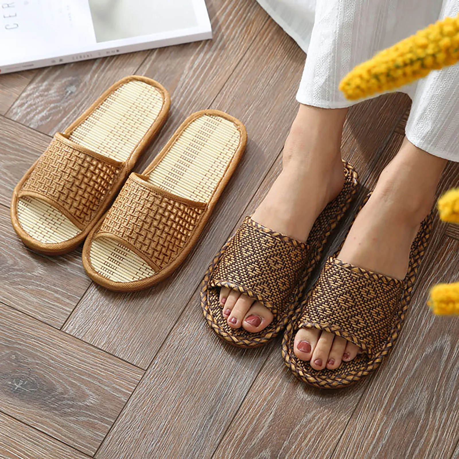 Linen Beach Slippers Men Large Size Home Shoes Flip Flops Man Indoor Bathroom Slides Unisex Family Slippers Beach Sandals soft sole slippers